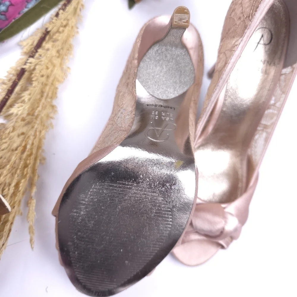 Adrianna Papell Women's Pink Peep-Toe Heels Sz 6m